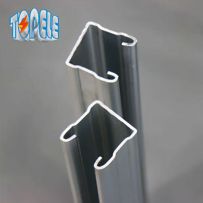 41 * 21mm 41 * 41mm 스테인리스 스틸 유니스트루트 발 평면 또는 슬롯